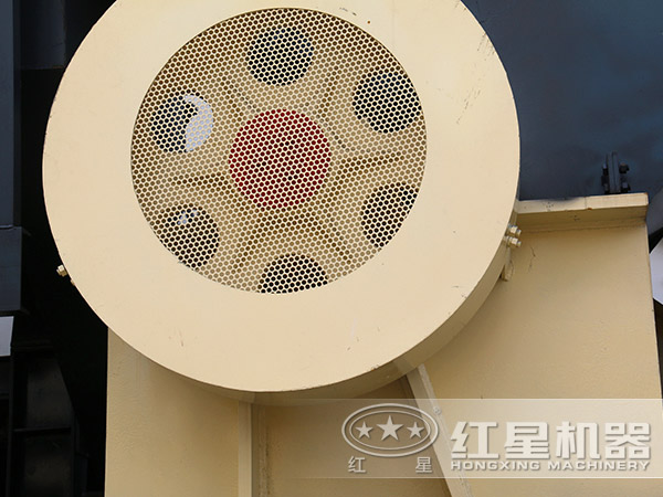 大型移動式破碎站報價、廠家