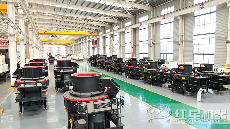 花崗巖石子粉碎機(jī)、制砂機(jī)車間現(xiàn)貨