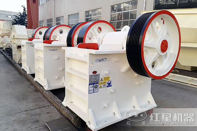 小型碎石機(jī)器有哪些？多少錢(qián)一臺(tái)？